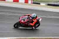cadwell-no-limits-trackday;cadwell-park;cadwell-park-photographs;cadwell-trackday-photographs;enduro-digital-images;event-digital-images;eventdigitalimages;navarra;no-limits-trackdays;peter-wileman-photography;racing-digital-images;trackday-digital-images;trackday-photos
